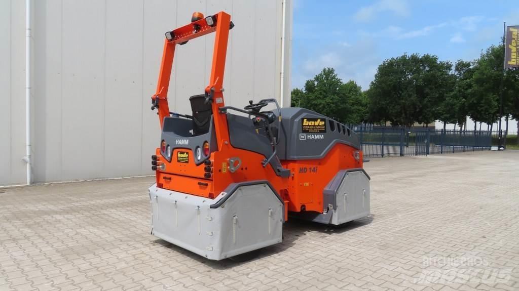 Hamm HD14i TT Pneumorehvidega rullid