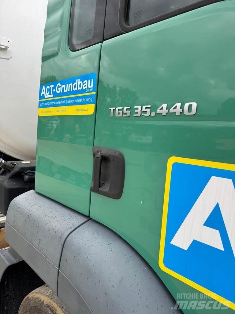 MAN TGS 32 - 440 Vahetuskastiga tõstukautod