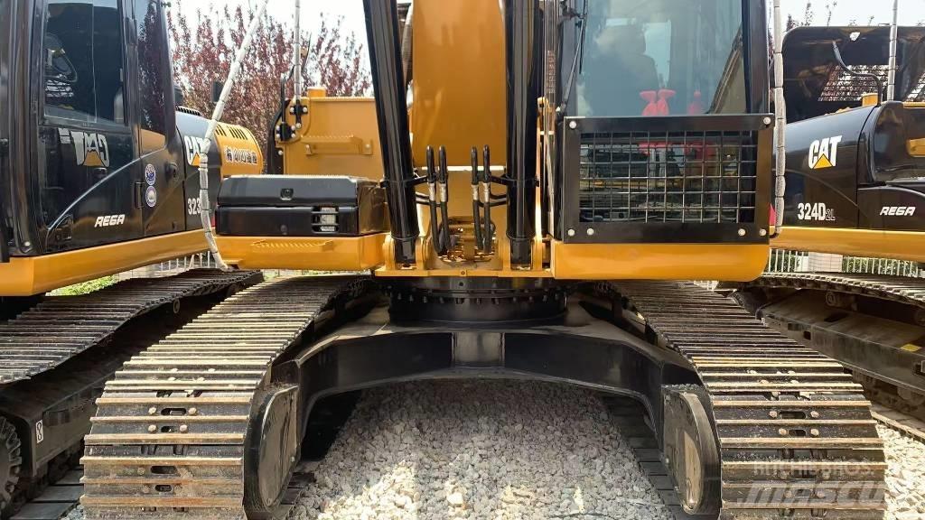 CAT 325 D L Roomikekskavaatorid