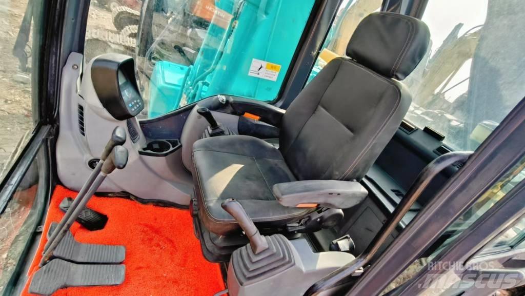 Kobelco SK 130 Roomikekskavaatorid