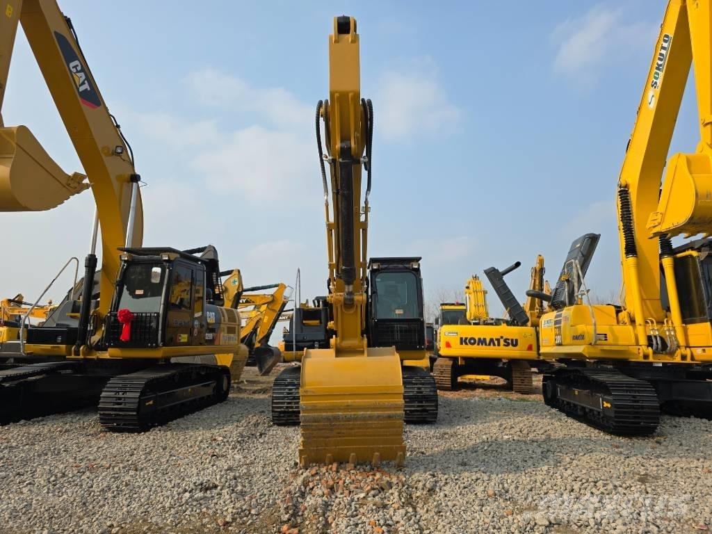 CAT 320D Roomikekskavaatorid