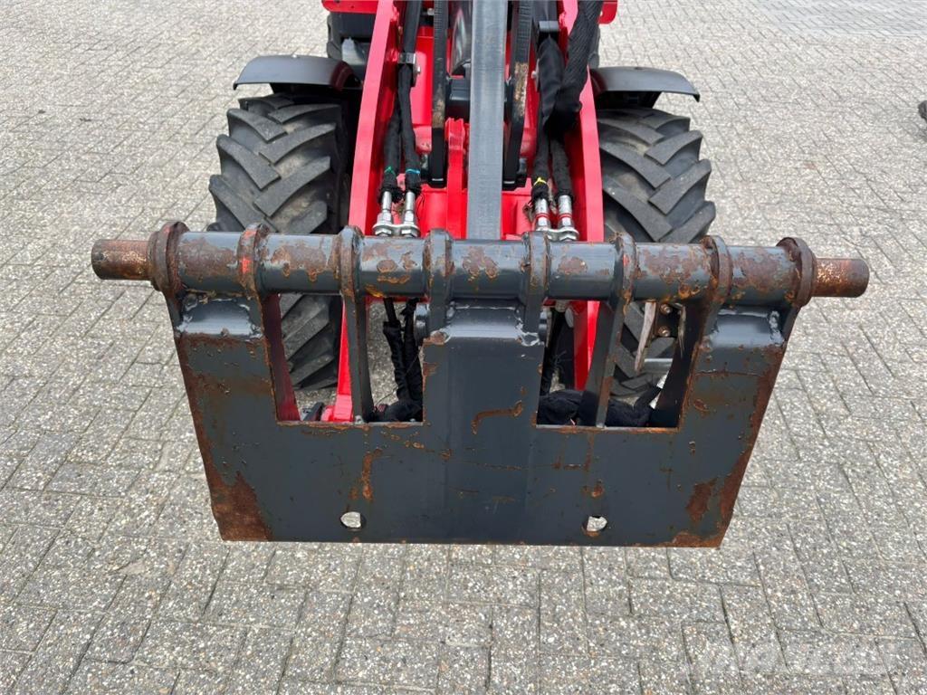 Schäffer 3650 Rataslaadurid