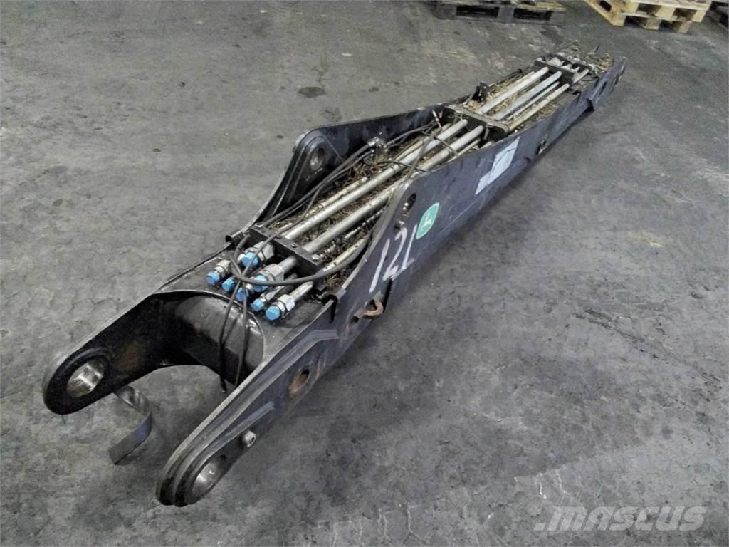 John Deere CH786 Harvesteri kraanad