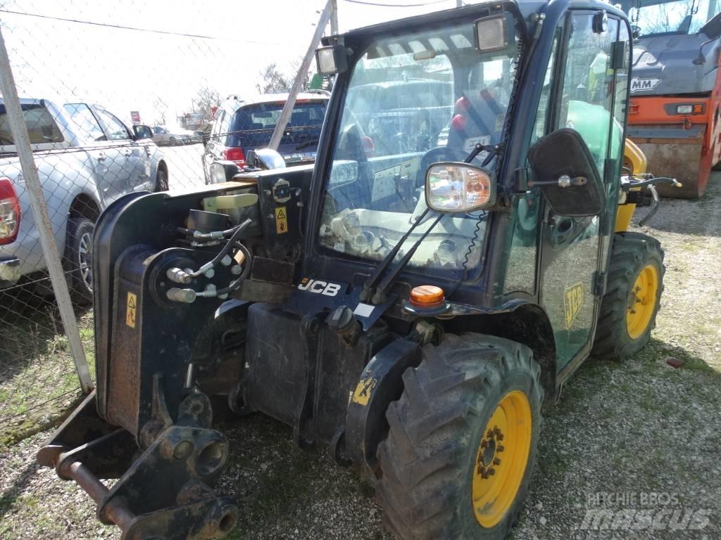 JCB 515-40 Põllumajanduslikud teleskoopkäitlejad