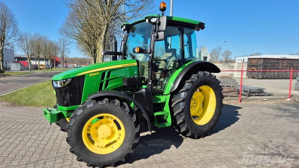 John Deere 5090 R Traktorid