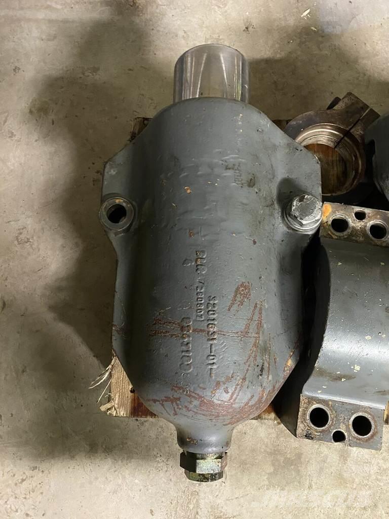 Liebherr A934C Hüdraulika