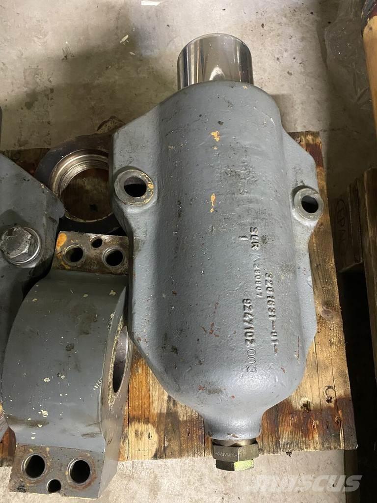 Liebherr A934C Hüdraulika