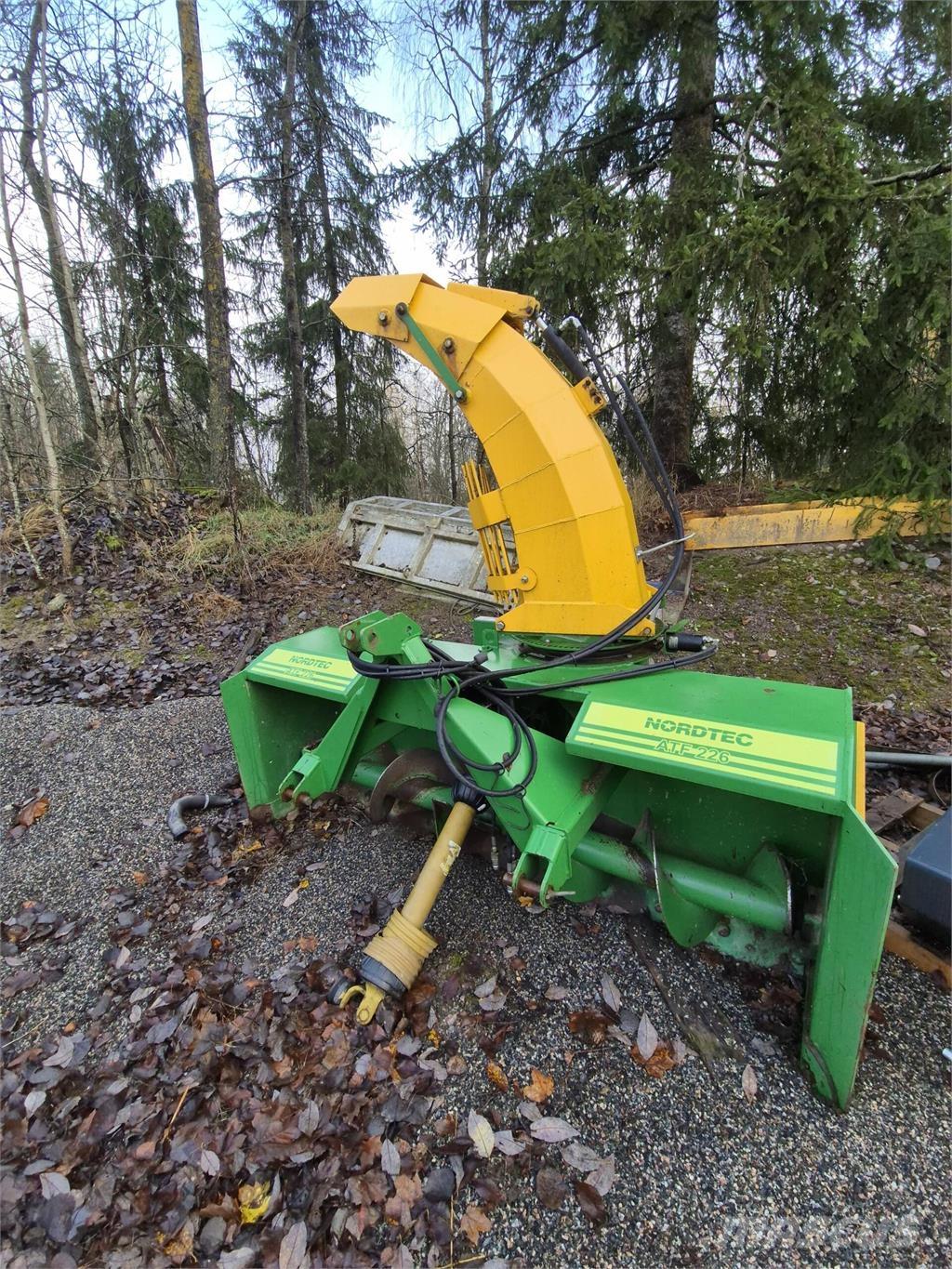 Ala-talkkari 226 Lumefreesid