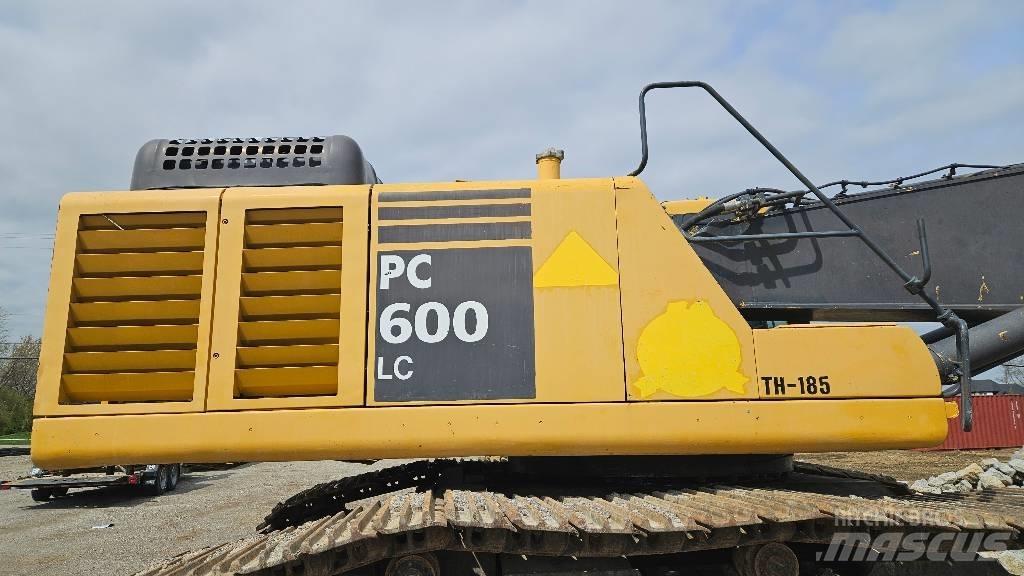 Komatsu PC600 LC-6 Roomikekskavaatorid