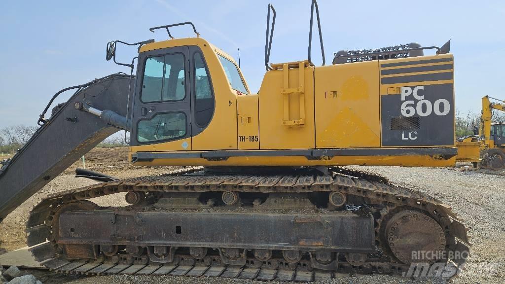 Komatsu PC600 LC-6 Roomikekskavaatorid