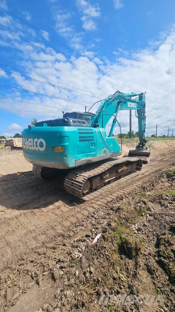 Kobelco SK 210 LC Roomikekskavaatorid