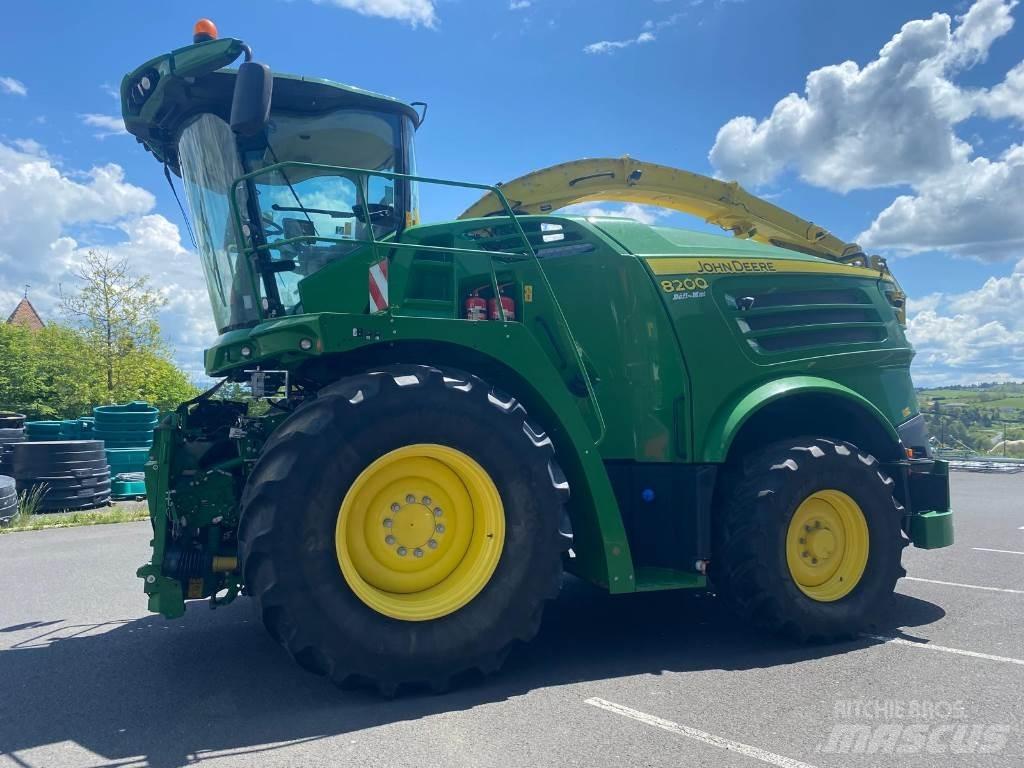 John Deere 8200 Silokombainid