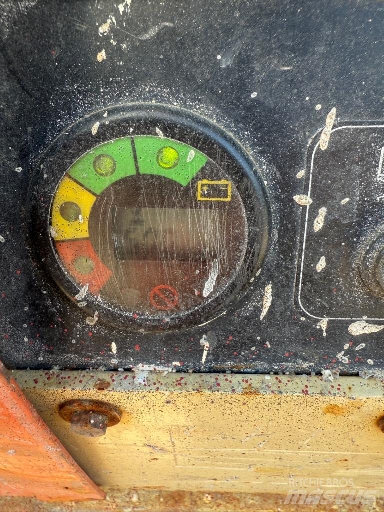 JLG 6 RS Käärtõstukid