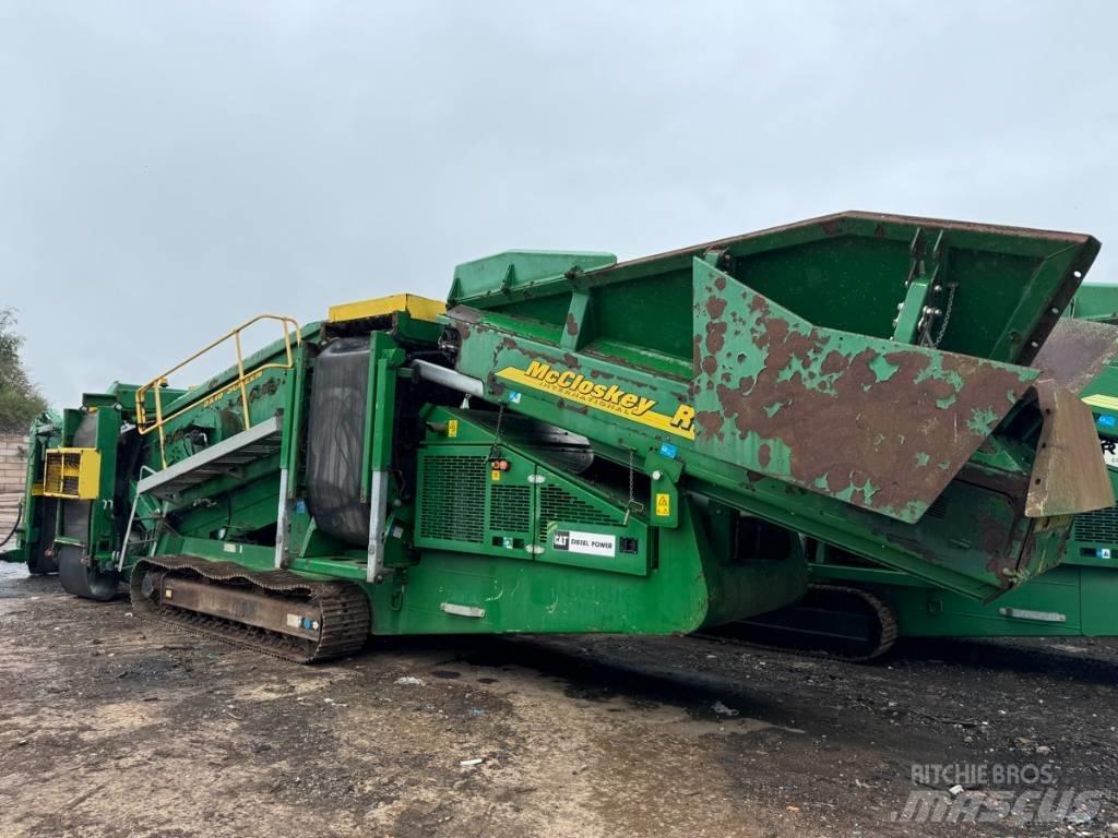 McCloskey R155 Iseliikuvad sõelad