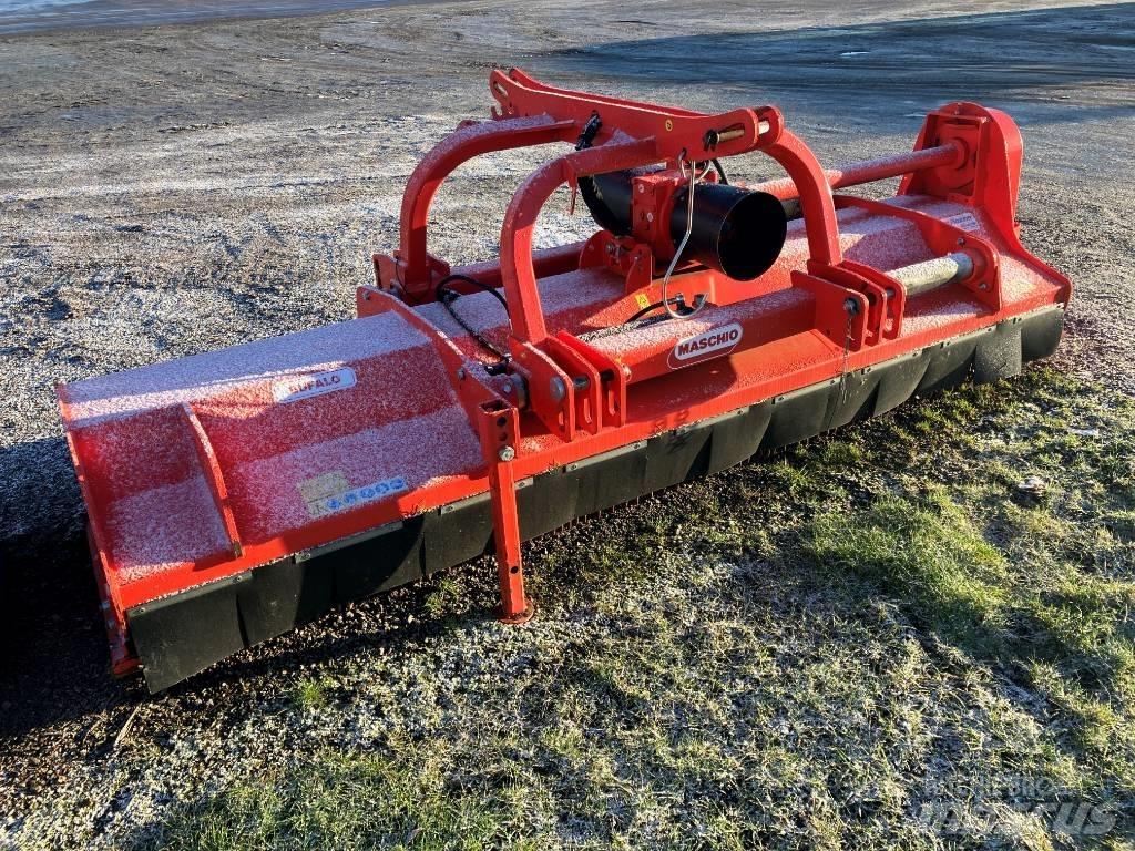 Maschio bufalo 300 Karjamaade niidukid / pealselõikurid