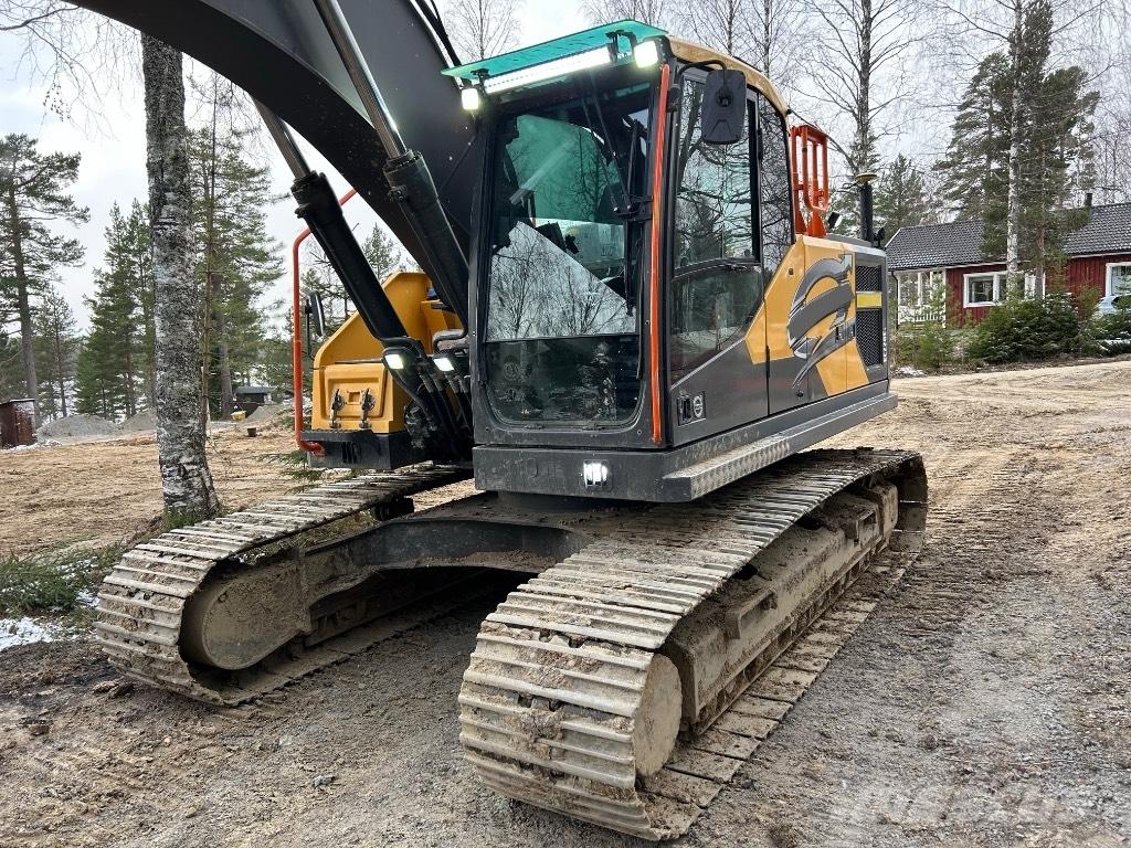 Volvo EC 220 EL Roomikekskavaatorid
