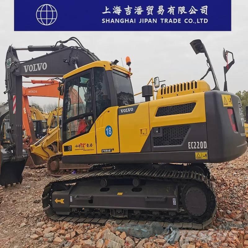 Volvo EC 220 Roomikekskavaatorid