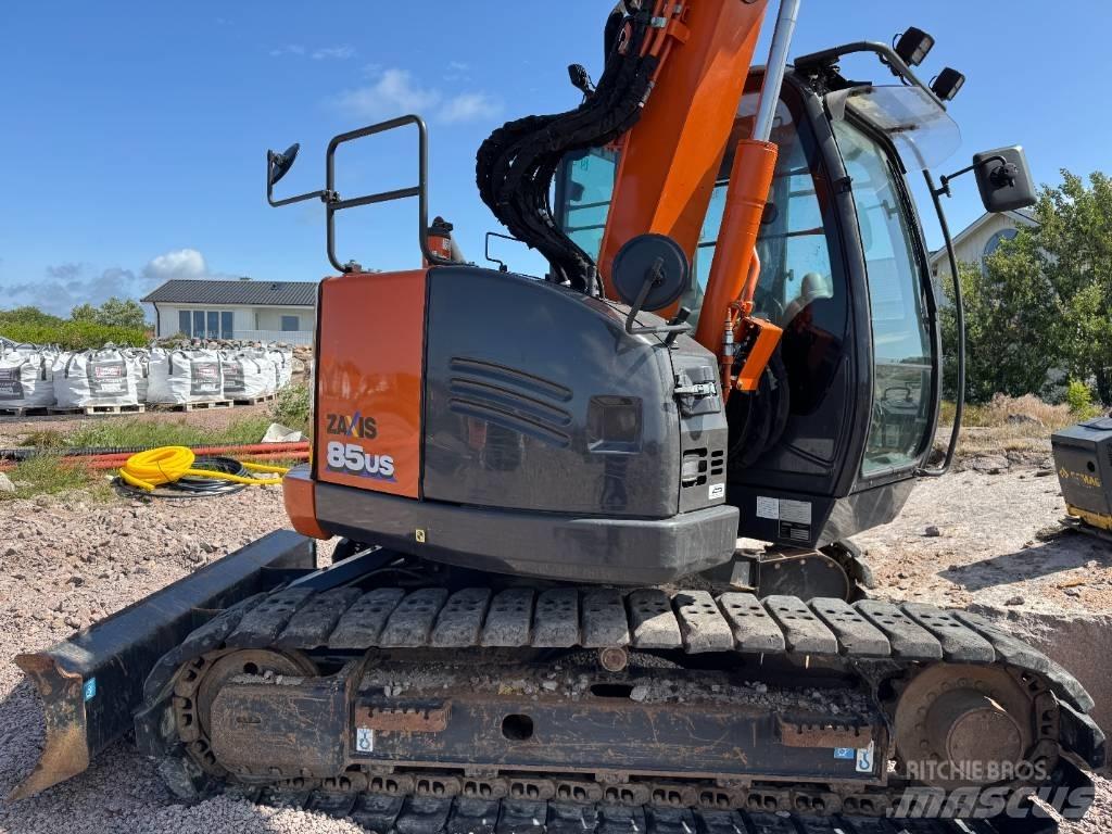 Hitachi ZX 85 US-6 Väikeekskavaatorid 7t-12t