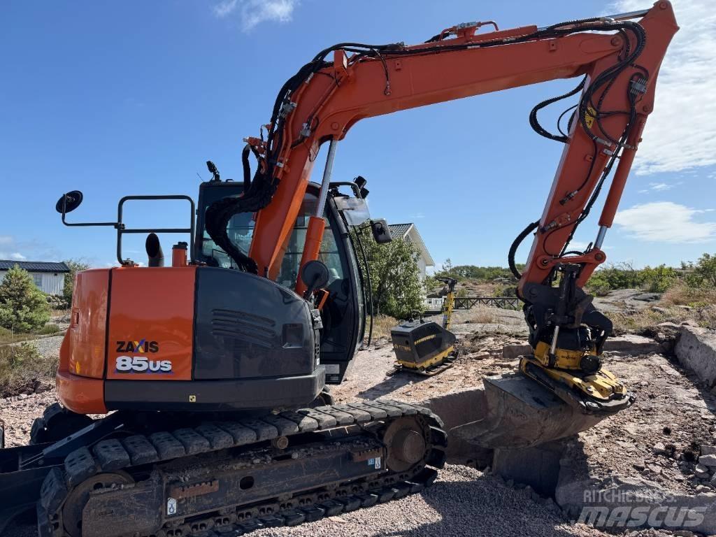 Hitachi ZX 85 US-6 Väikeekskavaatorid 7t-12t