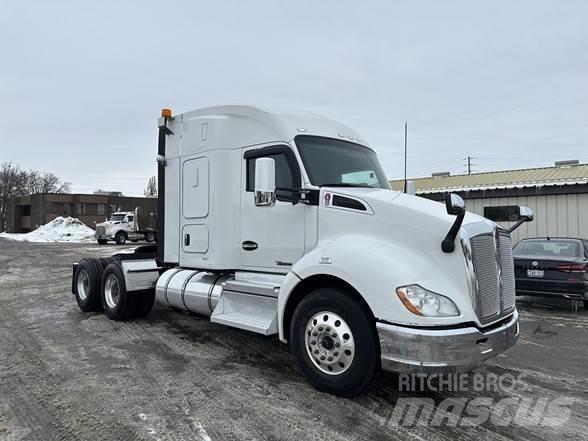 Kenworth T680 Sadulveokid