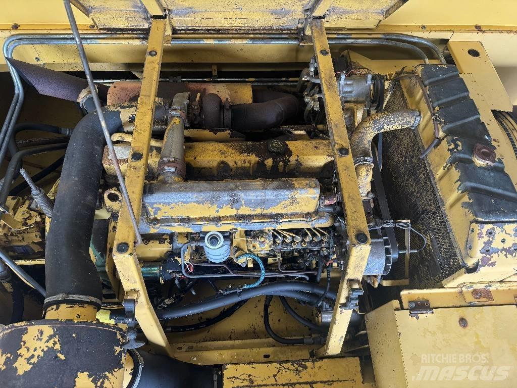 New Holland TX 65 Teraviljakombainid