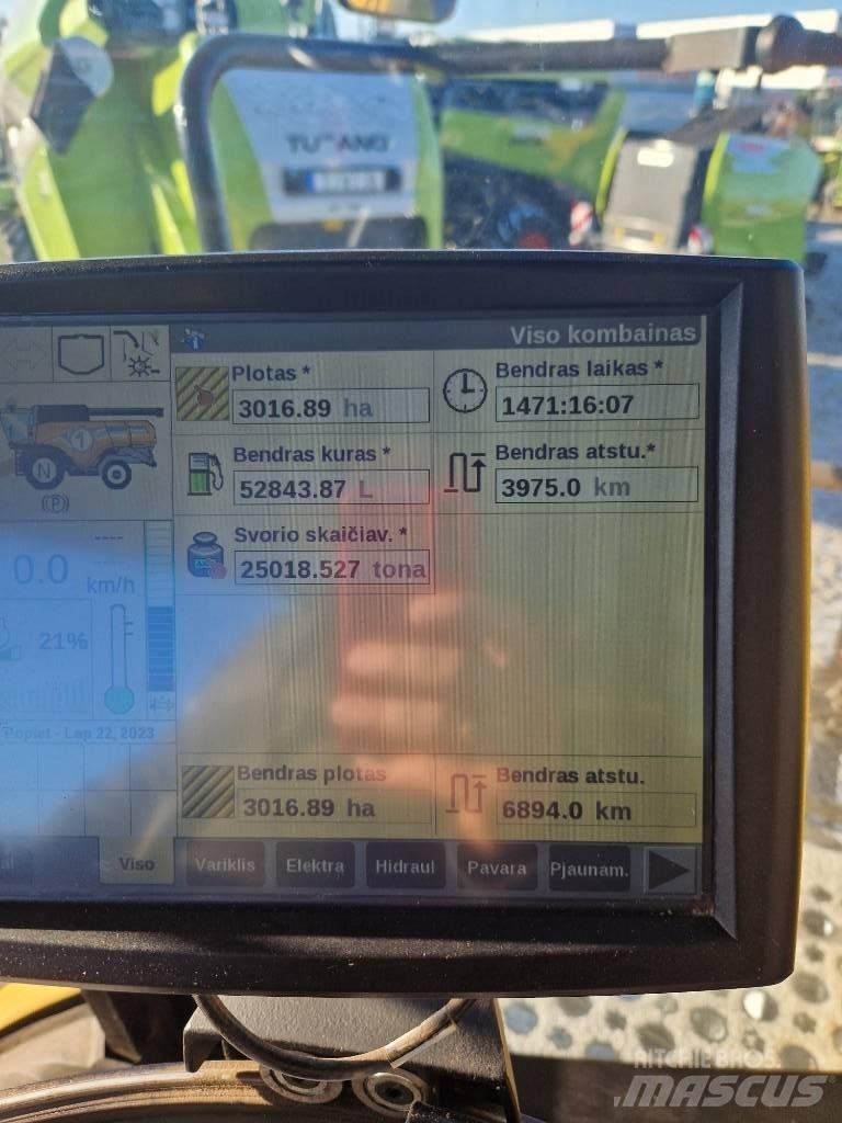 New Holland CX 8.85 Teraviljakombainid