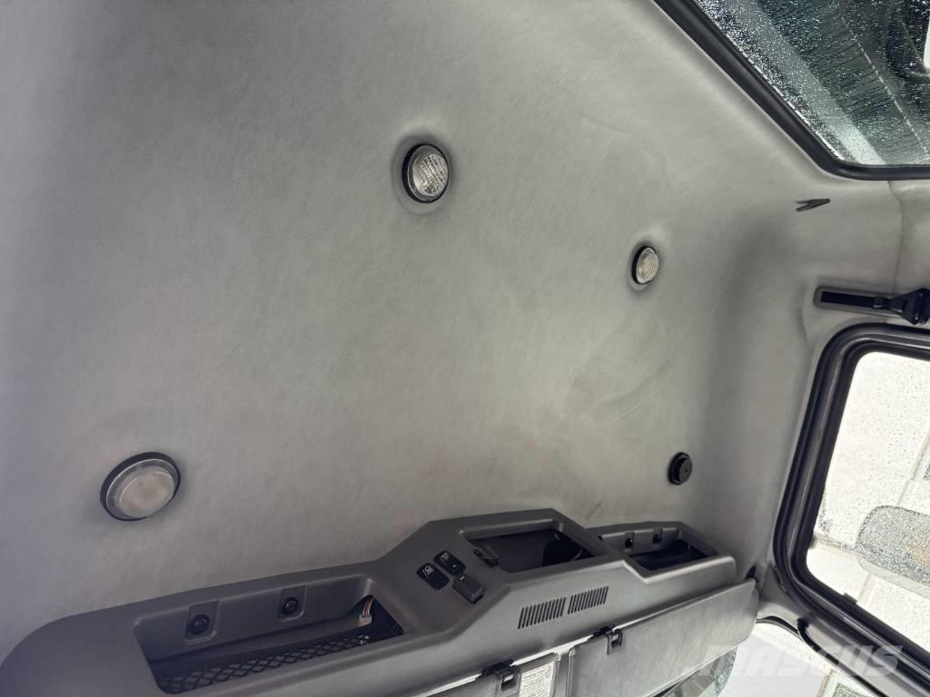 Mack GU 713 Trossüsteemiga vahetuskere veokid