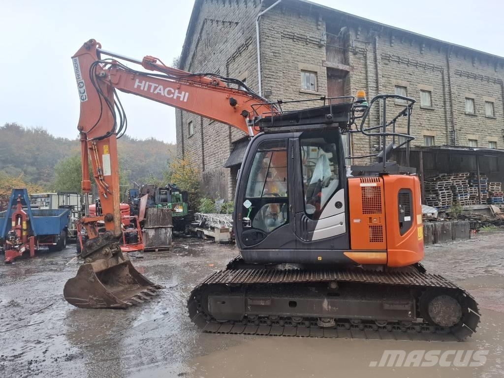 Hitachi ZX 135 US-6 Roomikekskavaatorid