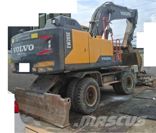 Volvo EW 205E Ratasekskavaatorid