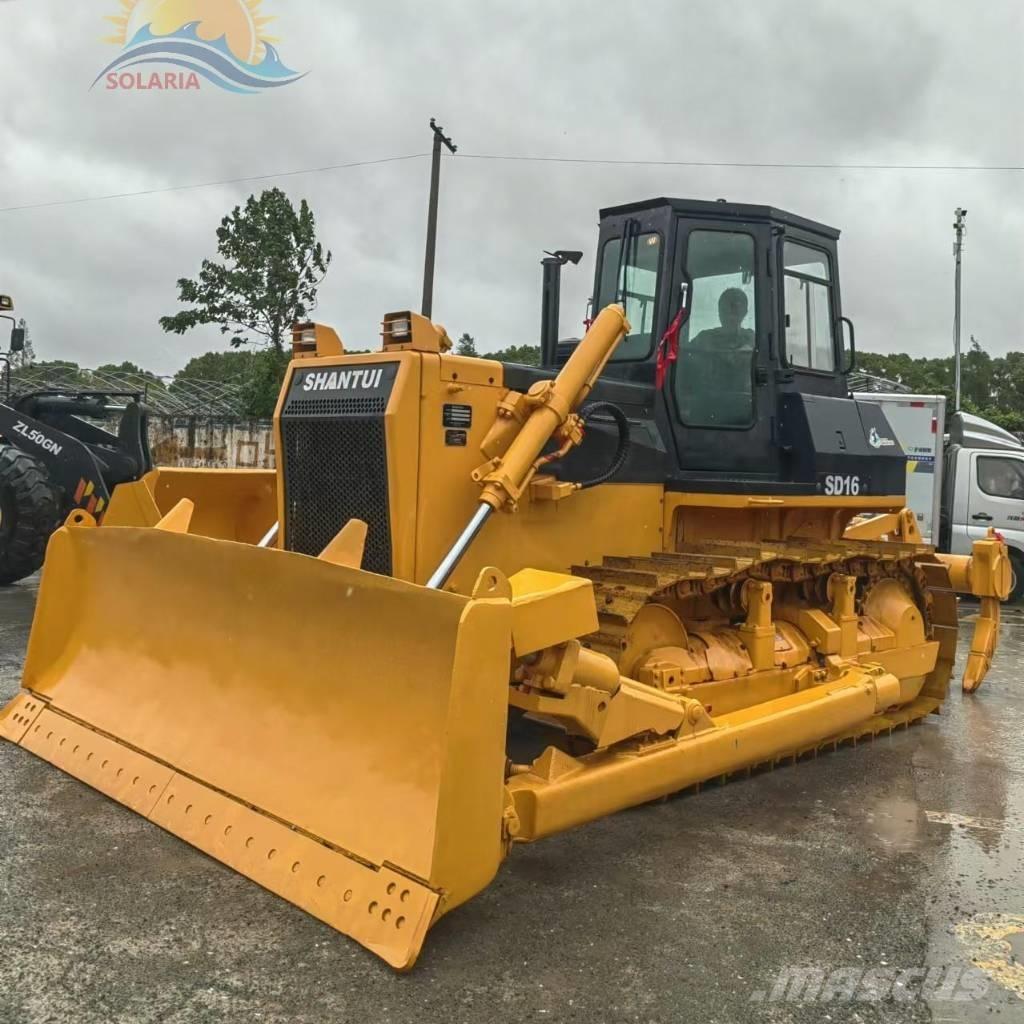 Shantui SD 16 Buldooserid