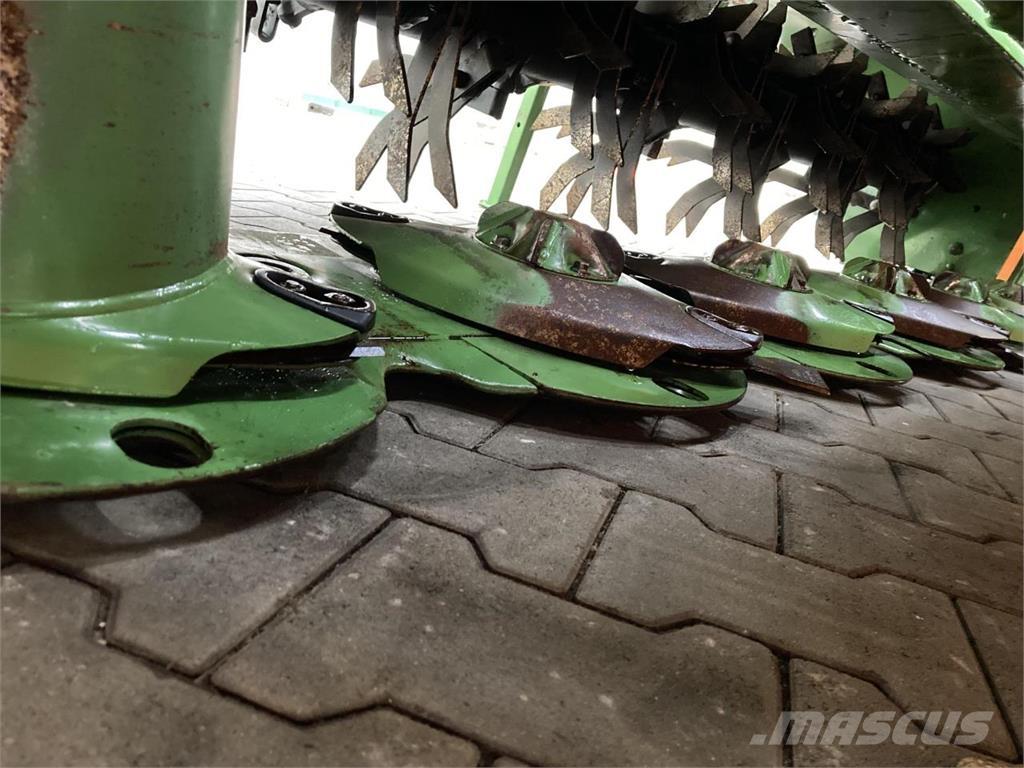 Krone EC F 320 CV Niidukid