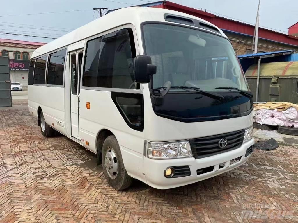 Toyota Coaster Bus Väikebussid