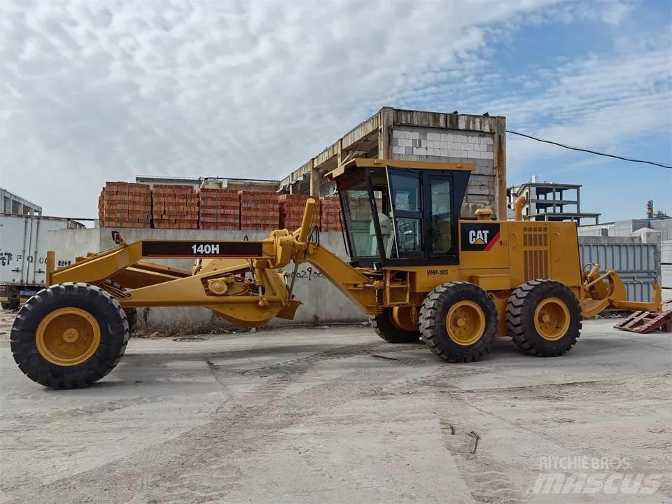 CAT 140H Greiderid