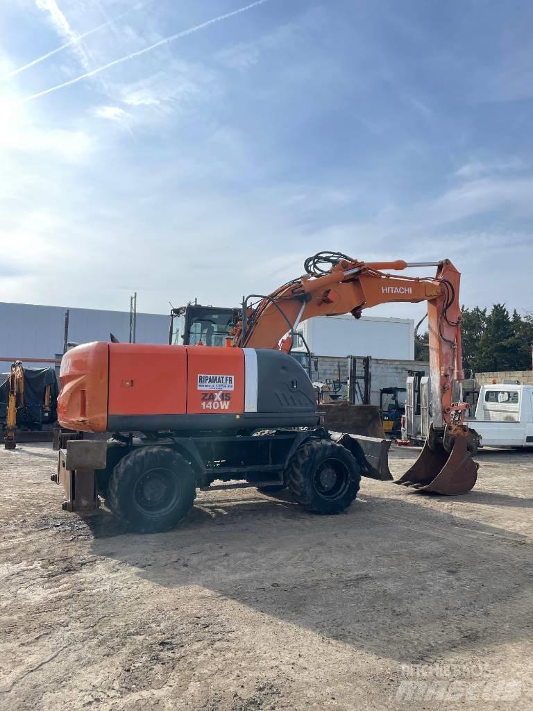 Hitachi Zaxis 140 W Ratasekskavaatorid