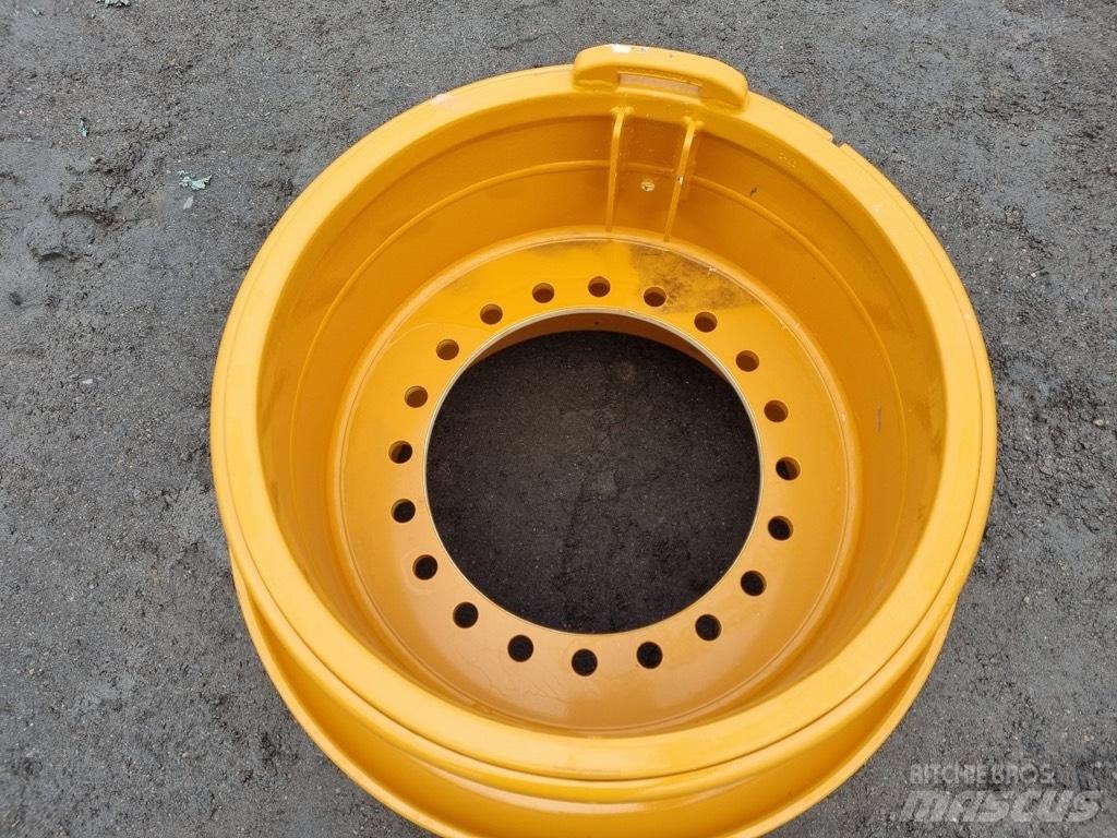 CASE 921 E rims Rehvid, rattad ja veljed