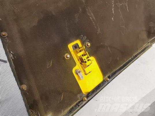 JCB 540-70 mask Kabiinid