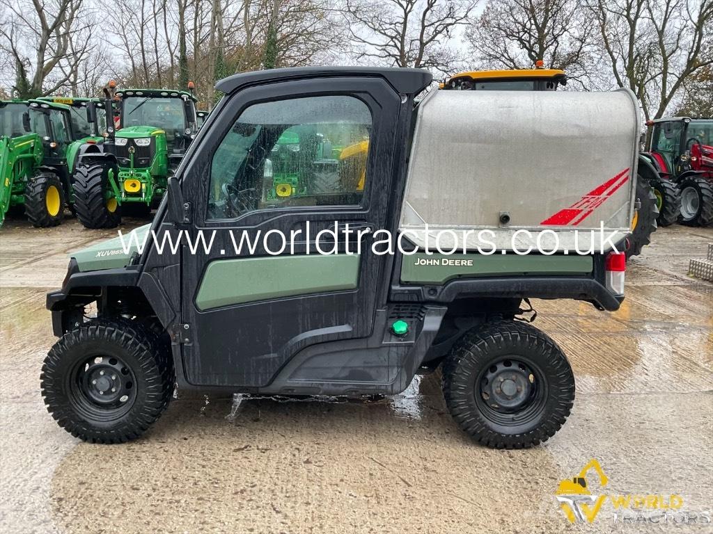 John Deere XUV 865 UTV-d
