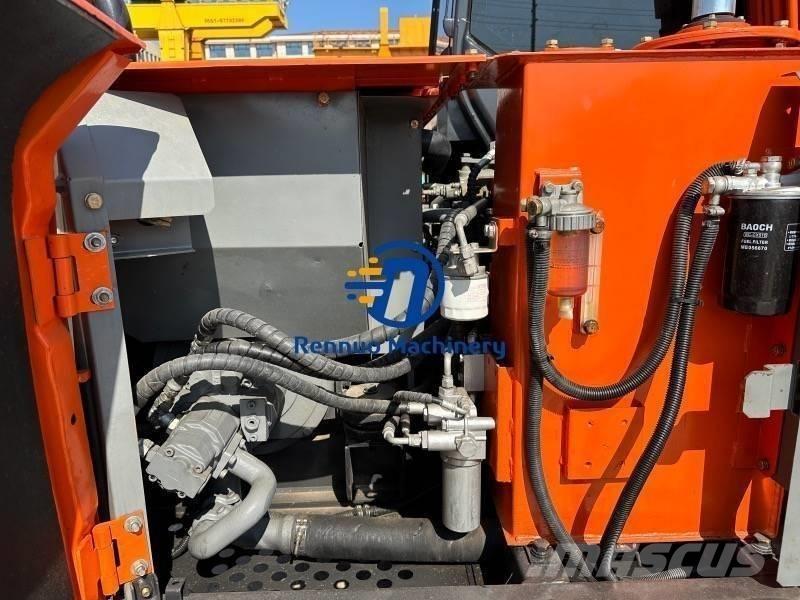 Hitachi ZX60 Miniekskavaatorid < 7 t