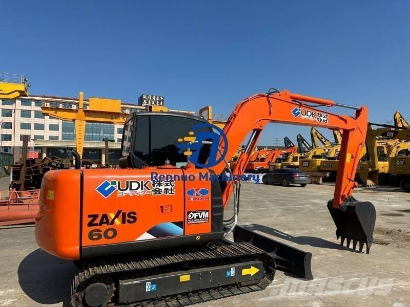 Hitachi ZX60 Miniekskavaatorid < 7 t