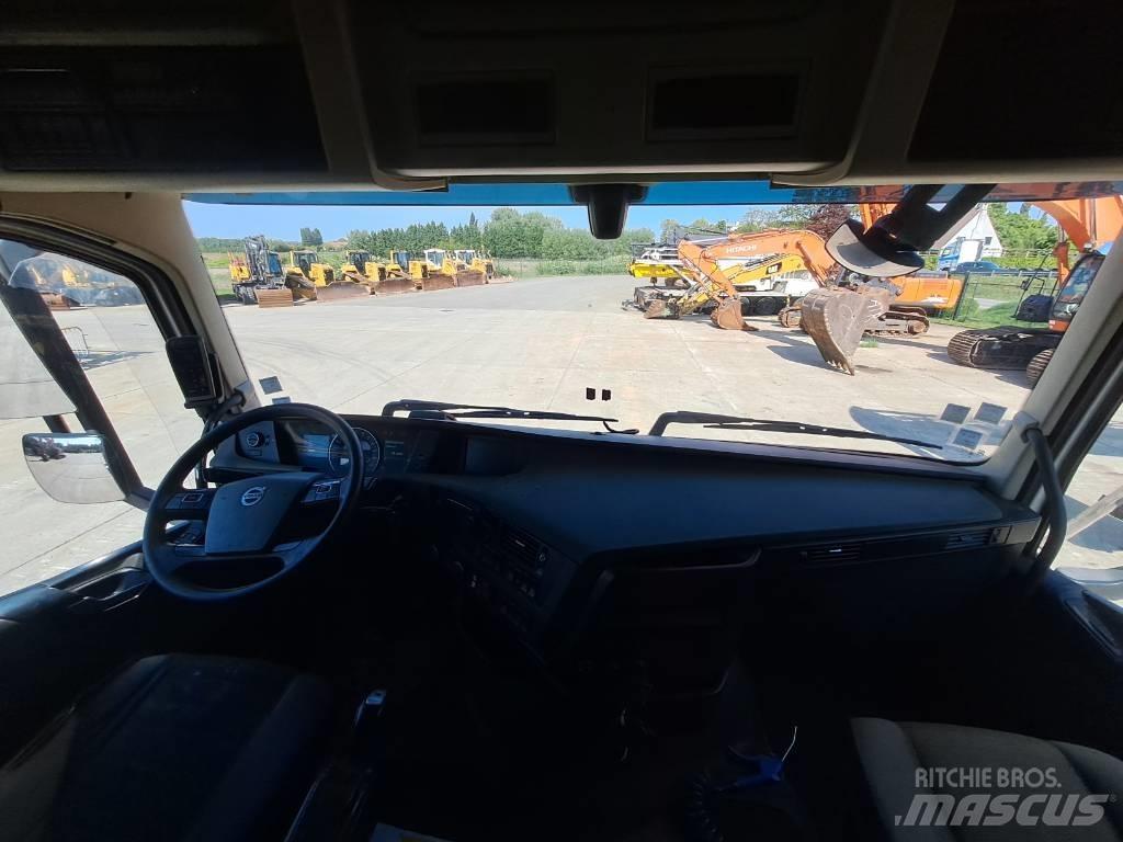 Volvo FH13/540 Sadulveokid