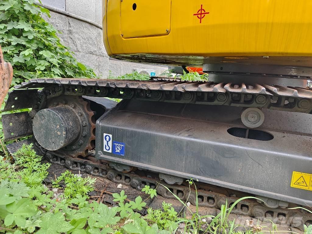 Komatsu PC 78 US Väikeekskavaatorid 7t-12t