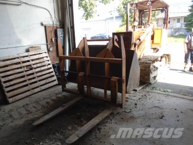CASE 455 C Roomiklaadurid