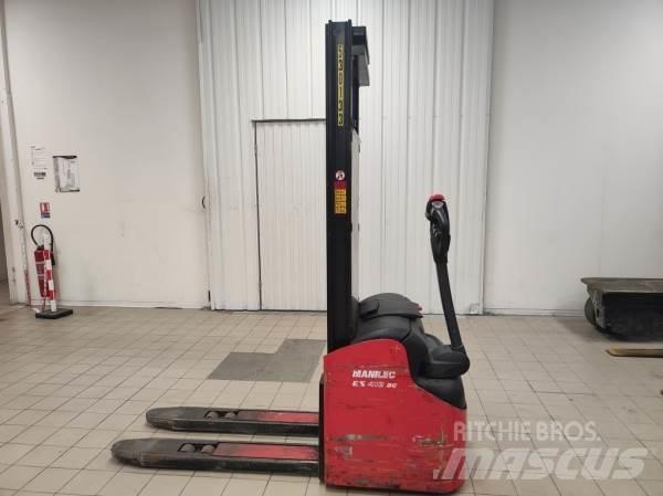 Manitou ES412 AC Platvormiga virnastajad