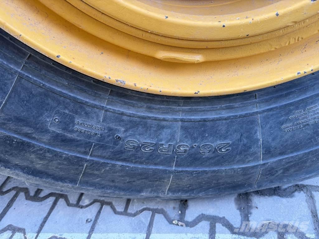 Volvo A 35 D Liigendraamiga pinnaseveokid