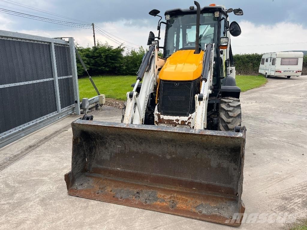 JCB 3CX Compact Ekskavaatorlaadurid