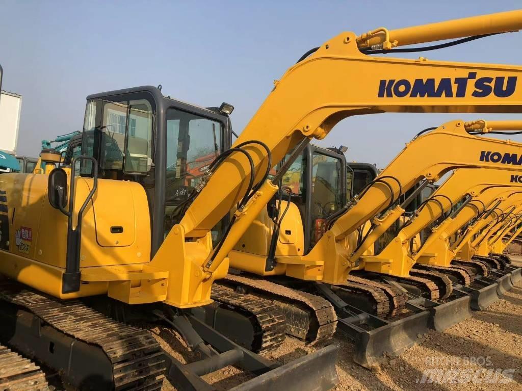 Komatsu 56-7 Roomikekskavaatorid