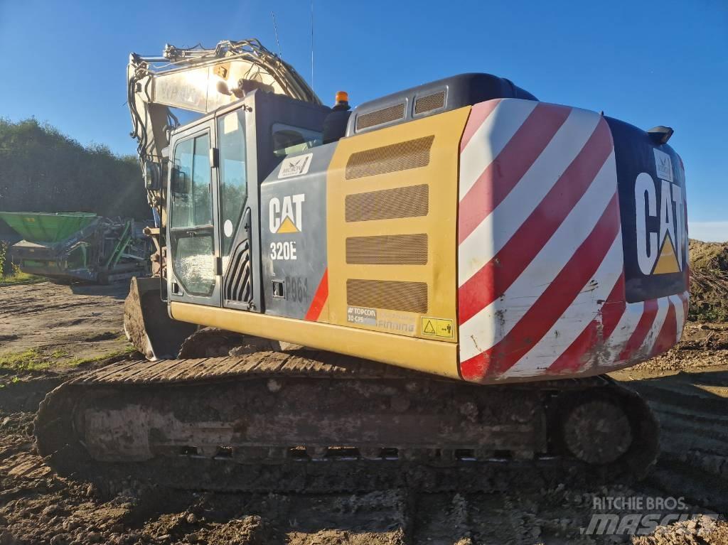 CAT 320 EL Roomikekskavaatorid