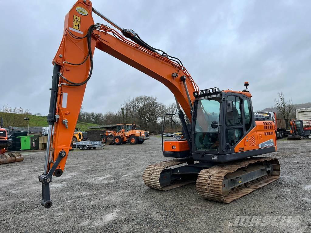 Doosan DX 140 LC Roomikekskavaatorid