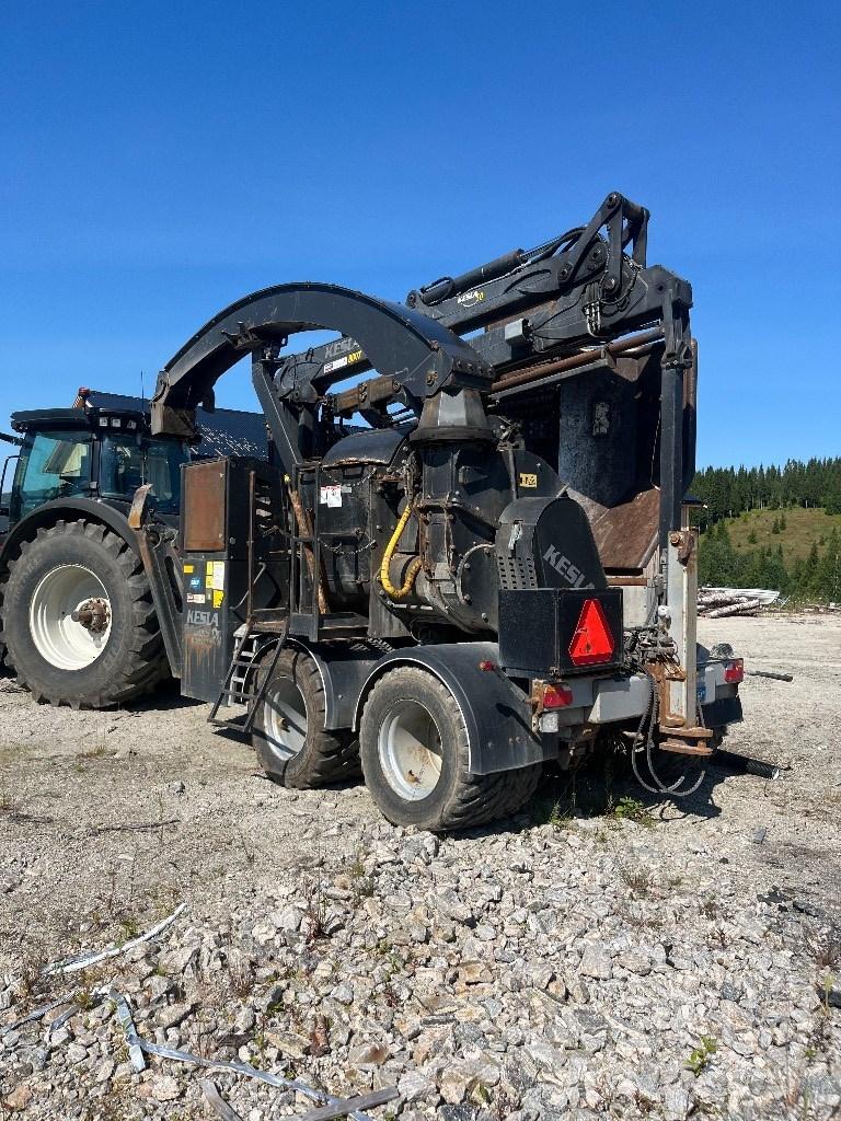Kesla C860 Puiduhakkurid