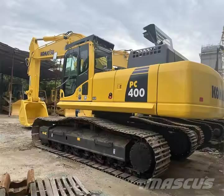 Komatsu PC400-8 Roomikekskavaatorid
